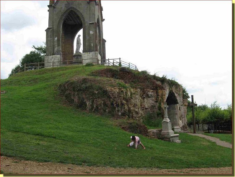 Photo 03.jpg