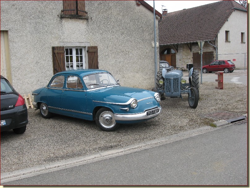 Photo 09.JPG